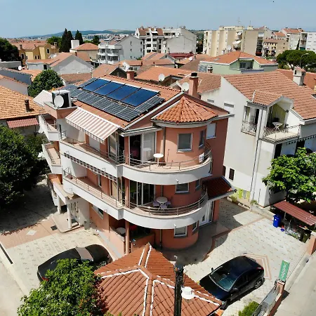 Apartment Jurisic Biograd Na Moru